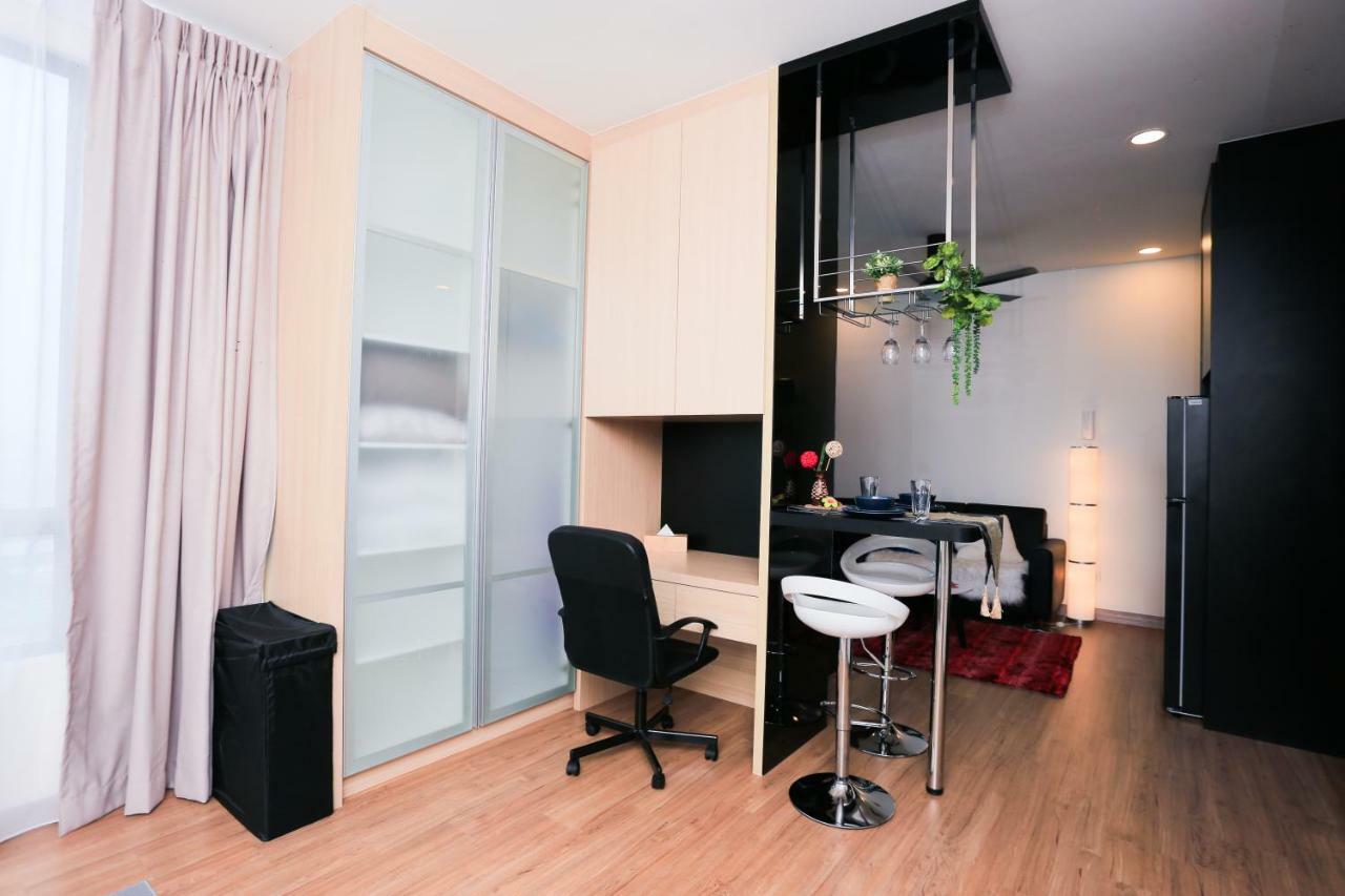 Mlh Deluxe Studio Suites @ Landmark Residence Черас Экстерьер фото